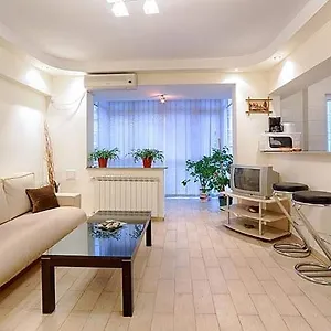 Centru Amazing Piata Universitate Apartment